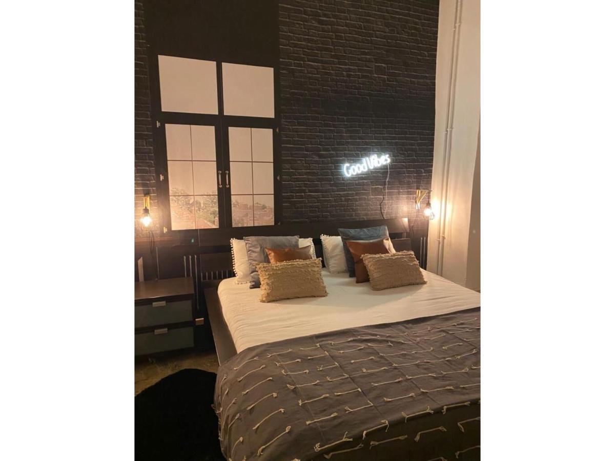 Academy Industrial Chic Apartment Бергамо Екстериор снимка